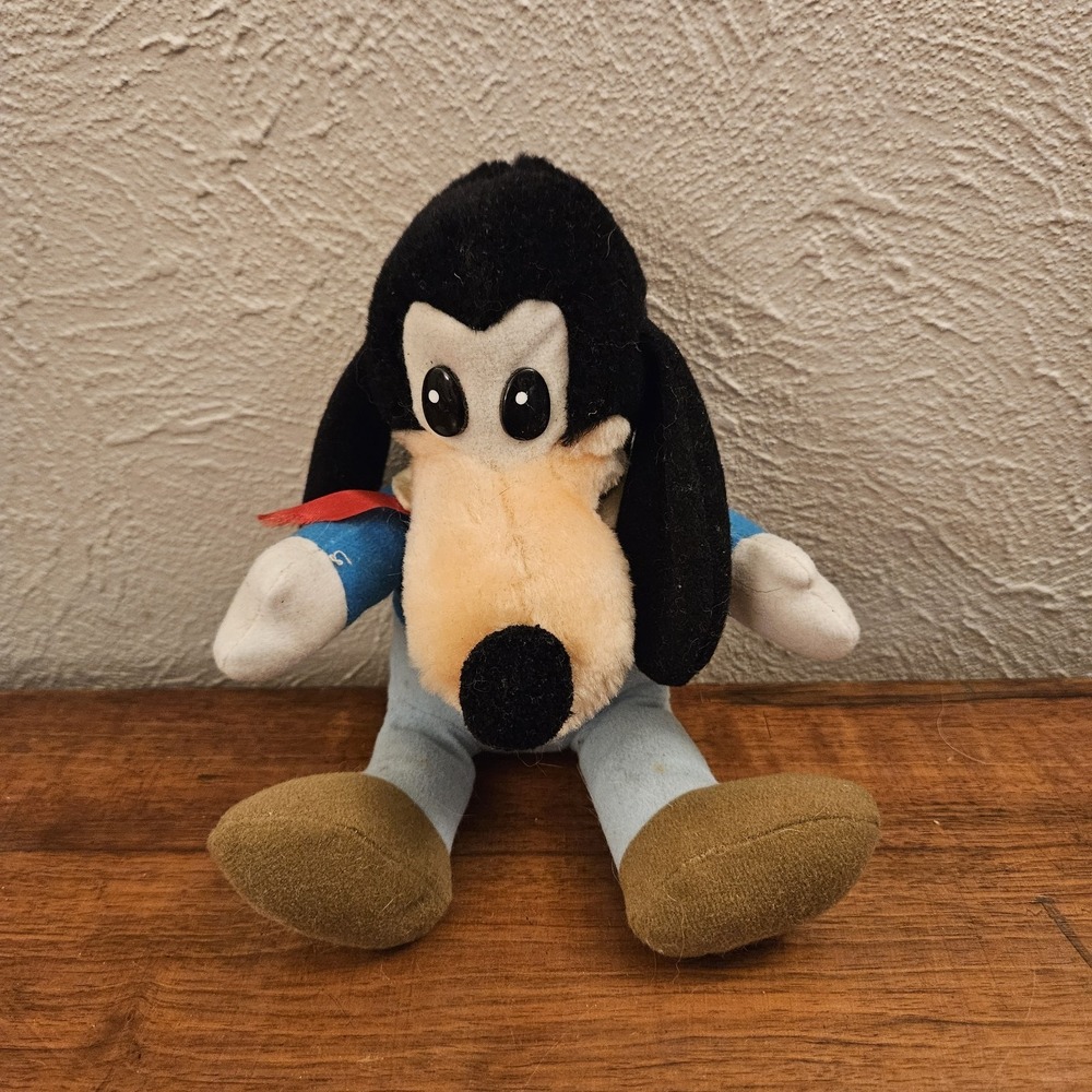 Vintage Disney Mickey's Christmas Carol Goofy Plush Stuffed Animal‎ Toy Blue